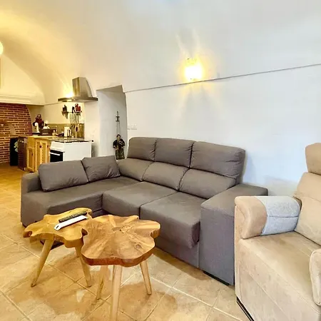 Holiday home Cave Ed Yara And Nadieh With Prm Facilities