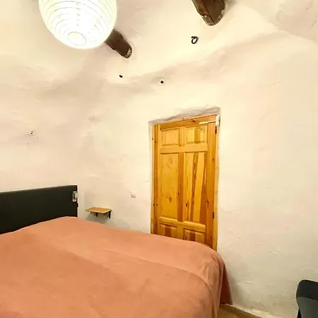 Cave Ed Yara And Nadieh With Prm Facilities Vakantiehuis El Margen